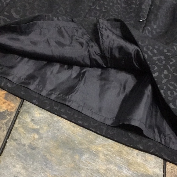 Cynthia Rowley Black pencil skirt - Picture 9 of 10